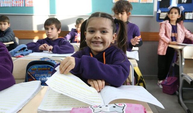 Okullar ne zaman açılacak, ne zaman kapanacak? MEB takvimi yayımlandı