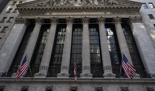 S&P 500’ü sarsan düşüş: Muhteşem 7 hisseleri geriledi