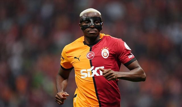 Osimhen'den transfer iddialarına net yanıt: Ben işime bakacağım