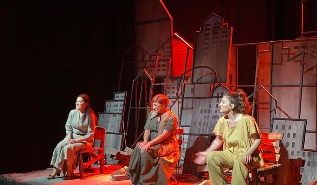 Haldun Dormen'e ithaf edilen 13. Frankfurt Türk Tiyatro Festivali sürüyor