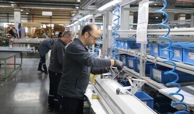TÜRASAŞ projesiyle lojistikte yeni dönem: Tır dorsesi taşıma vagonu test aşamasında