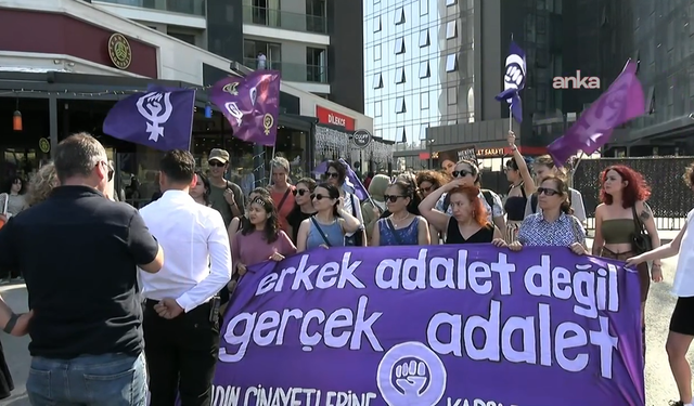 Ayşe Tokyaz cinayeti davasında kadın örgütleri adliye önünde toplandı
