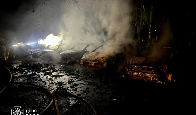 Ukrayna duyurdu: Rusya Kiev ve Odessa'daki askeri tesisleri vurdu