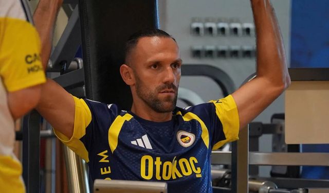 Fenerbahçe'den sakatlık açıklaması: Vedat Muriqi, Nene ve Livakovic'in sağlık durumu belli oldu