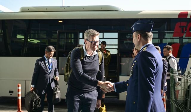 Avustralya Savunma Sanayii ve Pasifik İşleri Bakanı Conroy Ankara'ya geldi