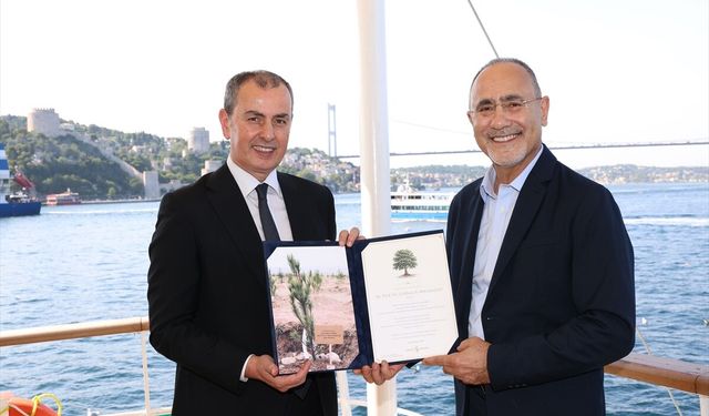 İş Girişim Prof. Dr. Gökhan Hotamışlıgil'in ABD Ulusal Bilimler Akademisi üyeliğini kutladı