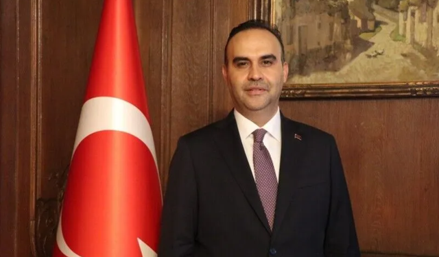 Bakan Kacır: Yapay zeka girişimlerine 5 milyon liraya kadar kredi desteği sağlanacak