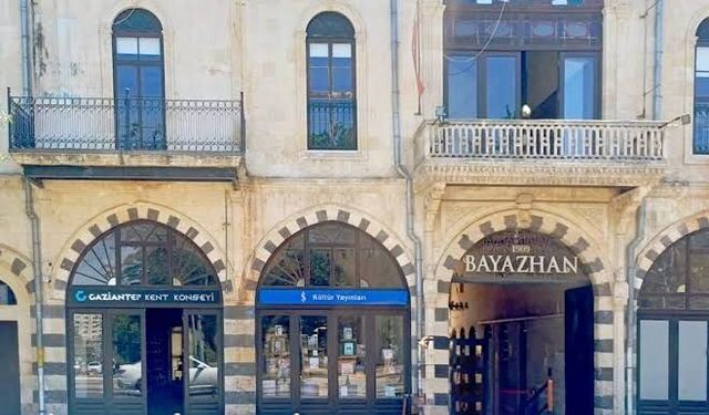 Türkiye İş Bankası Kültür Yayınları'nın 31. kitabevi Gaziantep'te açıldı