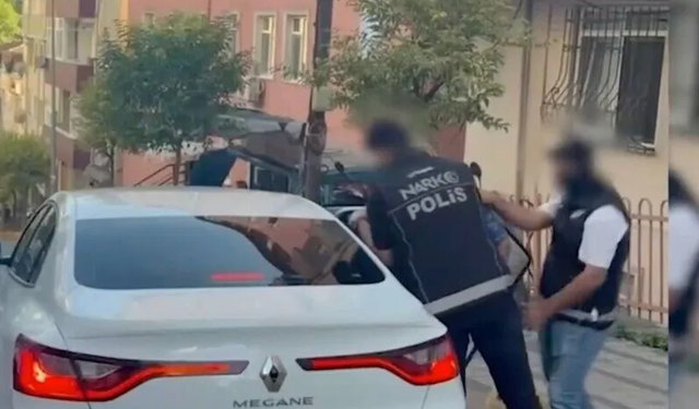 İstanbul'da narkotik operasyonu: Kırmızı bültenle aranan şüpheli yakalandı