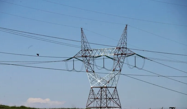 Türkiye'de lisanslı elektrik üretimi yıllık bazda azaldı
