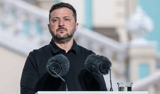 Zelenskiy: Rusya bir haftada Ukrayna’ya 106 füze ve 2 bin 200 SİHA ile saldırdı
