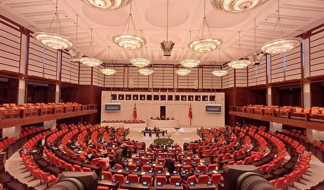 "Çerçeve yasa" kanun teklifi TBMM Adalet Komisyonunda kabul edildi