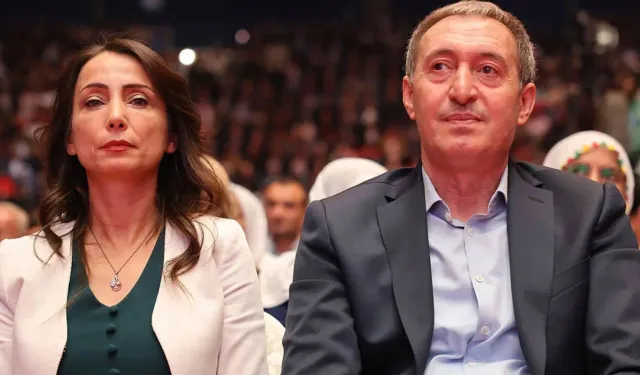 DEM Parti'den 'çerçeve yasa' teklifine imza kararı çıktı