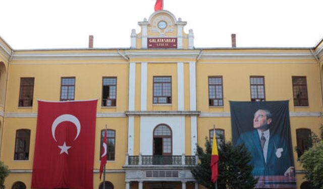Galatasaray Lisesi'ne geçiş şartları değişti: Galatasaray Ortaokulu mezunlarına yüzdelik dilim barajı getirildi