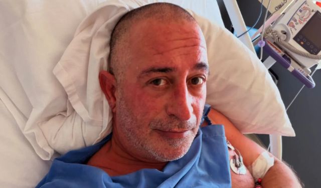 Cem Yılmaz’dan hastane paylaşımı: Dün kötü bir ağrı saplandı göğsüme