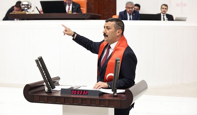 Meclis’te şehit isimleri okundu, Genel Kurul’a ara verildi
