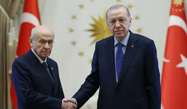 Cumhurbaşkanı Erdoğan ile Bahçeli 'çerçeve yasa' gündemiyle görüştü