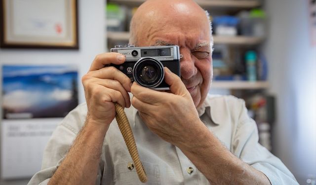Ankara'da tamirci Ali Değer 50 yıldır fotoğraf makinelerine hayat veriyor