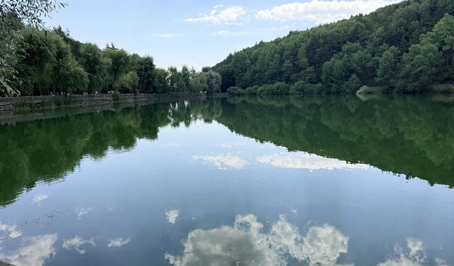 Ankara'da Karagöl Tabiat Parkı doğaseverleri ağırlıyor