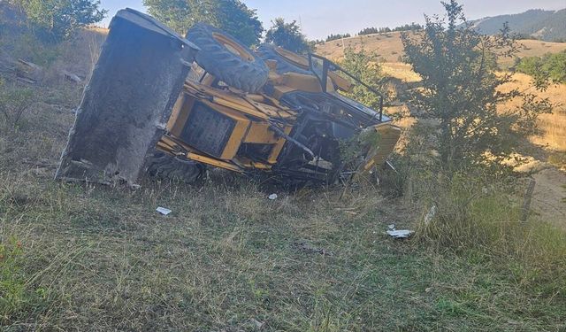 Samsun Alaçam’da iş kazası: Devrilen iş makinesinin operatörü hayatını kaybetti