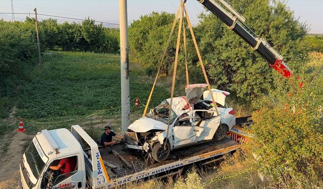 SON DAKİKA: Afyon Sultandağı'nda feci trafik kazası... Devrilen otomobilde 2 ölü, 2 yaralı