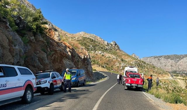 SON DAKİKA: Antalya Alanya'da motosikletin uçuruma yuvarlandığı trafik kazasında 1 ölü, 1 yaralı