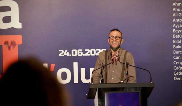 "Bağışla Beni N'olur" sergisinin küratörü Ali Gün Yıldırım: Ben organ nakli oldum deyip sırtımı dönemezdim
