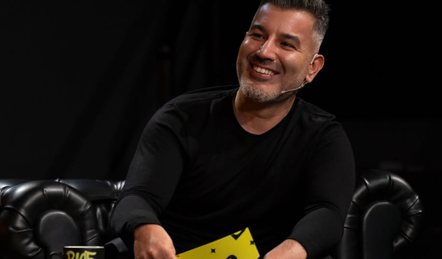 Tolga Akış gözaltına mı alındı? Tolga Akış hakkında hangi suçlamalar bulunuyor? Tolga Akış kimdir, kaç yaşında?