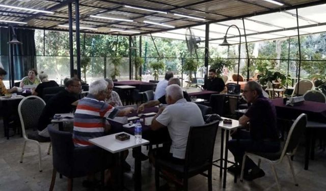 Ankara'da kahvehaneler yeniden kıraathane kültürüyle buluşuyor