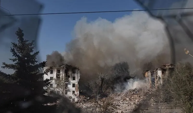 Rusya Savunma Bakanlığı: Ukrayna'da iki yerleşim birimi ele geçirildi