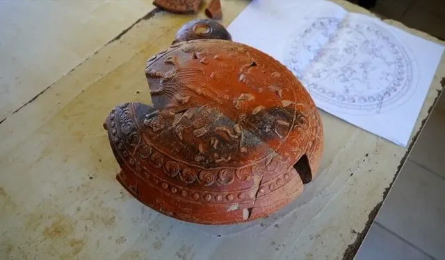 Isparta'daki Pisidia Antiokheia Antik Kenti'nde 1500 yıllık litürjik kap ortaya çıkarıldı
