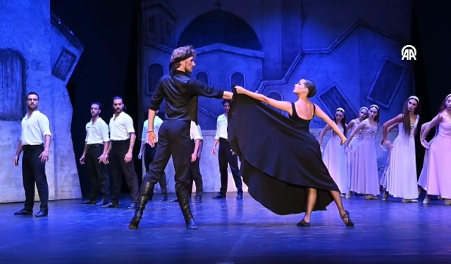 23. Uluslararası Bodrum Bale Festivali'nde 'Zorba' rüzgarı esti