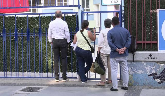 Yeni eğitim öğretim yılında ilk ders zili çaldı: Velilerden 'güvenlik' çağrısı