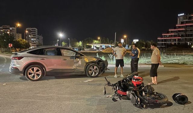 Kayseri Melikgazi’de trafik kazası: Motosiklet sürücüsü yaralandı