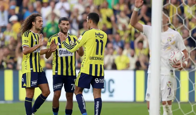 Fenerbahçe'den tarihi 8-0'lık zafer: Spor yazarları Eyüpspor karşılaşmasını değerlendirdi