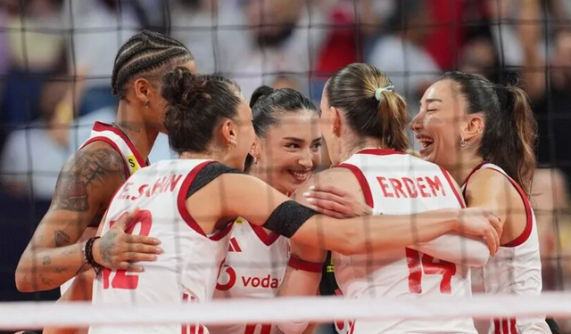 Filenin Sultanları'ndan Sırbistan karşısında net galibiyet: Final biletini aldı