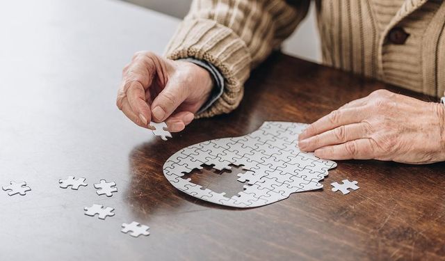 Alzheimer riskini azaltmak mümkün!