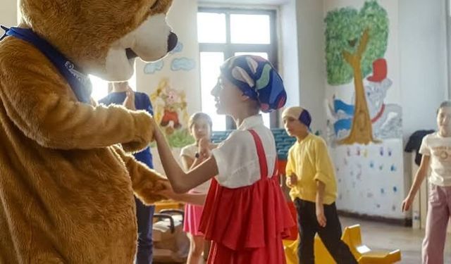 KAÇUV'dan kanser tedavisi gören çocuk ve gençlere eğitim desteği: "Umudum Eğitim Burs Programı" başvuruları başladı