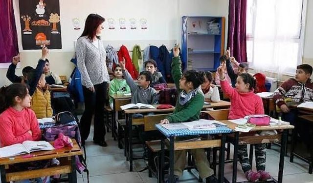 Hürriyetçi Eğitim Sen'den MEB'e başvuru: "Okul öncesinde etkinlik süreleri 30 dakikaya düşürülsün"