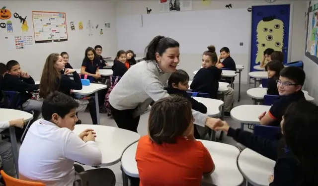 Okul ve sınav stresi çocukların midesini vuruyor: Uzmanlardan gastrit ve reflü uyarısı