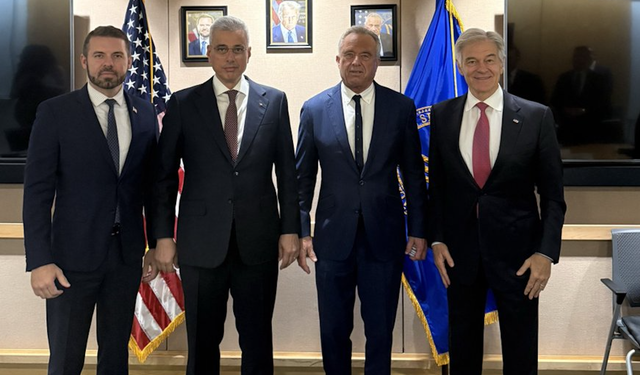 Washington’da sağlık gündemi: Bakan Memişoğlu, ABD’li mevkidaşı ile görüştü