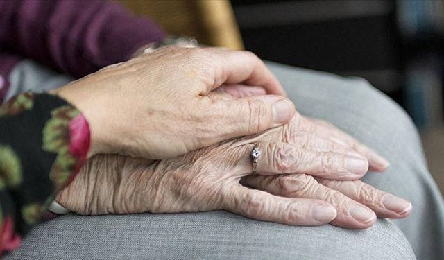 Uzmanından 65 yaş üstü için grip uyarısı: "Basit bir enfeksiyon değil, zatürreye yol açabilir"