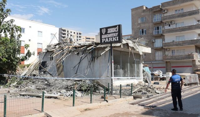 Şırnak'ta iş kazası: Cizre’de inşaat kalıpları çöktü, 5 işçi yaralı