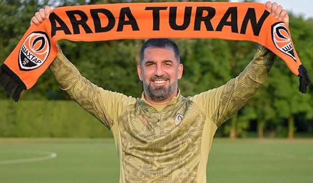 Arda Turan Şampiyonlar Ligi'nde tarih yazdı! Shakhtar Donetsk ile bir ilke imza attı
