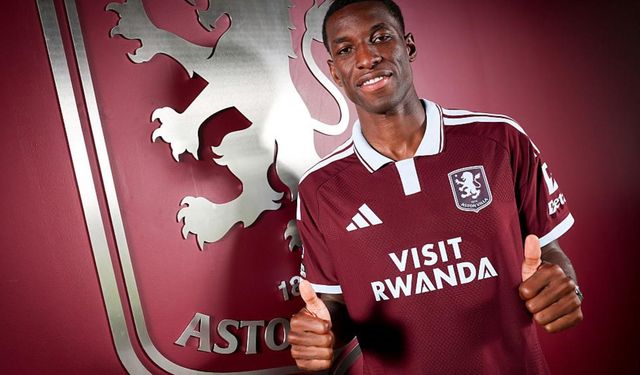 Nicolas Jackson kimdir, kaç yaşında, hangi takımlarda oynadı? Aston Villa'nın Senegalli golcüsünün kariyeri