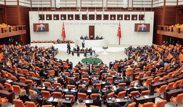 CHP’nin staj ve çıraklık mağduriyetlerinin araştırılması önergesine AKP ve MHP’den ret