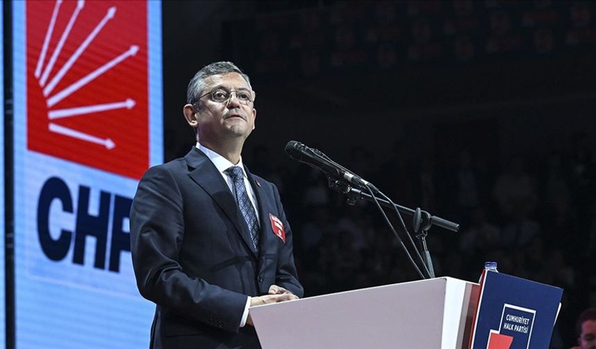 CHP Genel Başkanı Özel: Ortada bir anayasa krizi yok, devlet krizi var