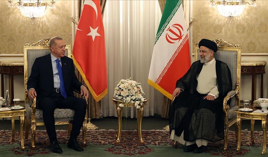 SON DAKİKA: Cumhurbaşkanı Erdoğan, İran Cumhurbaşkanı ile görüştü