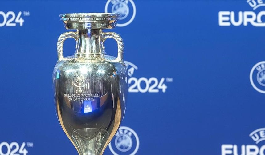 UEFA, EURO 2024'te kadro sayısının yükselecek