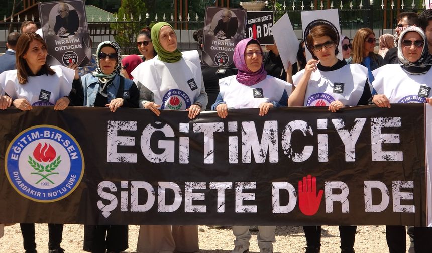 Diyarbakır'da eğitimciler şiddete karşı yasal düzenleme talep etti
